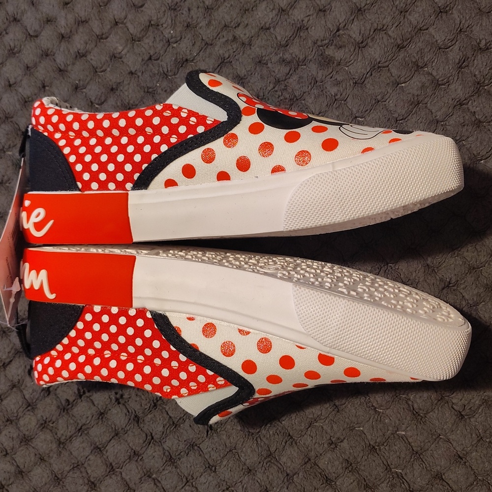 Ground up Disney Minnie mouse canvas shoes - Picture 3 of 6